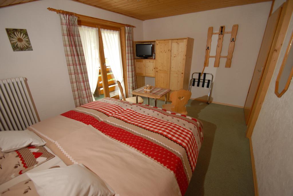 Landhaus Bergleben Hotel Oberstdorf Room photo